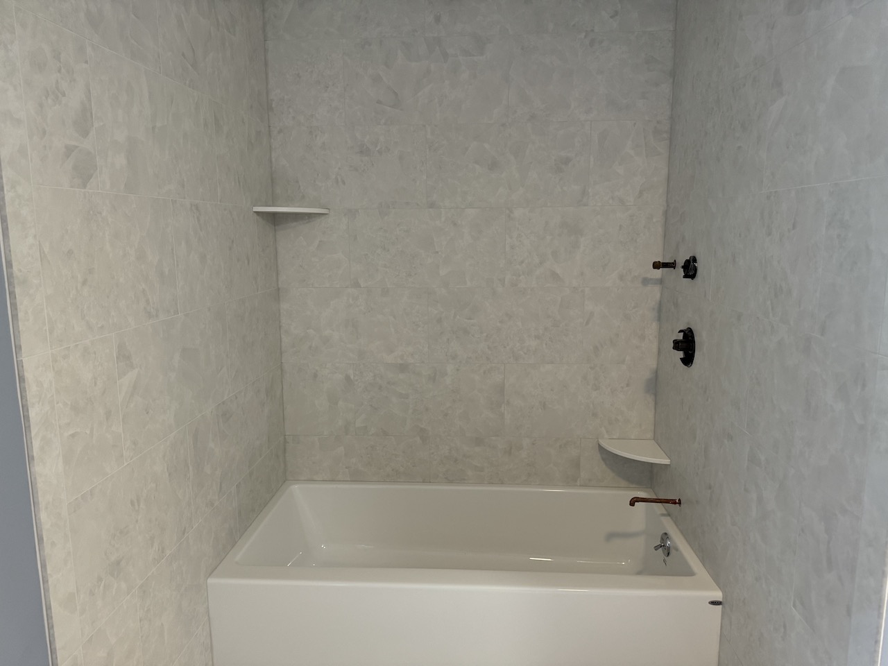 Tile Shower & Floor Installation – Slocum Rd, Dartmouth, MA
