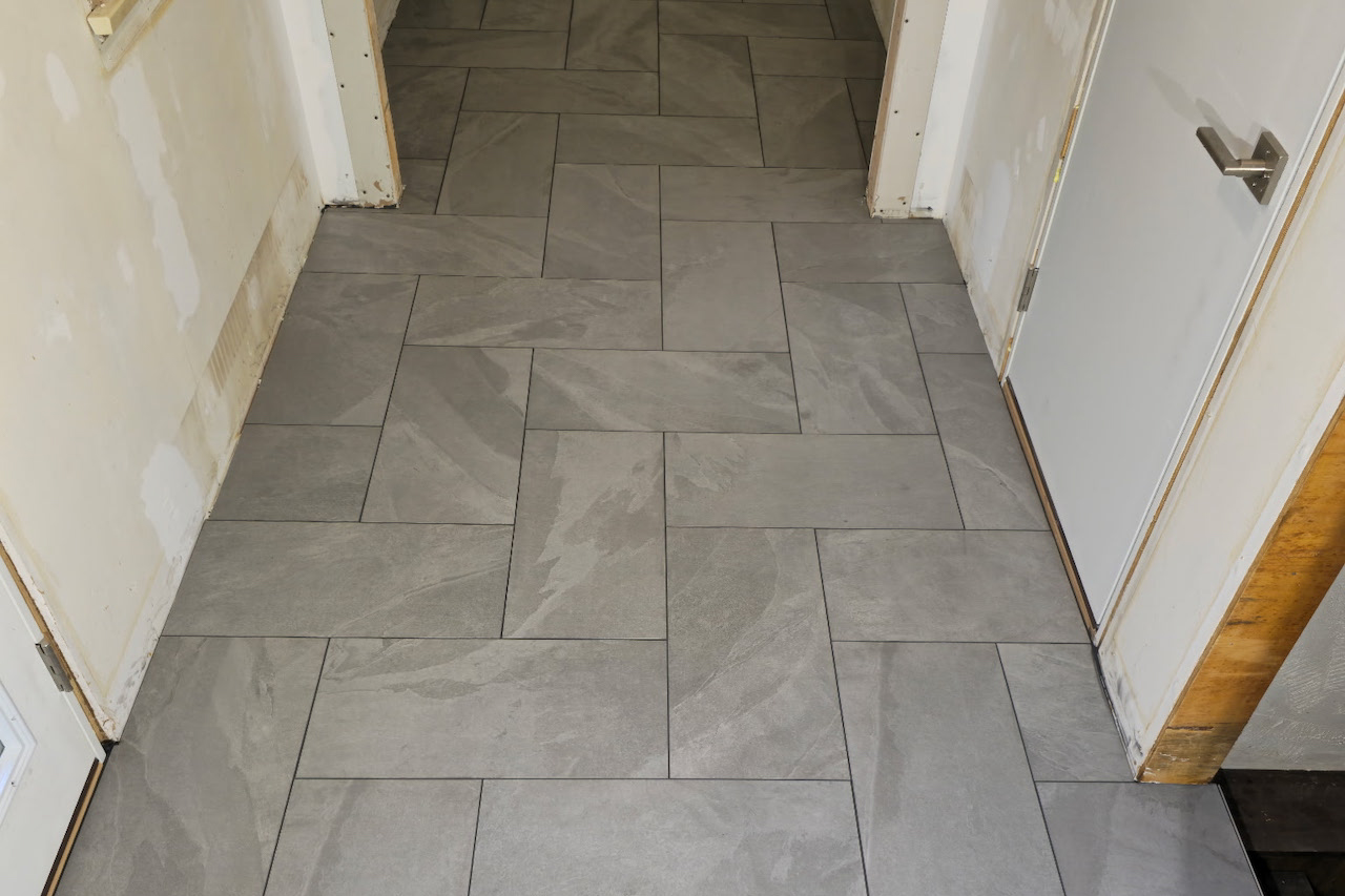 Hallway & Laundry Room Tile Installation – Holly Hill, Westport, MA